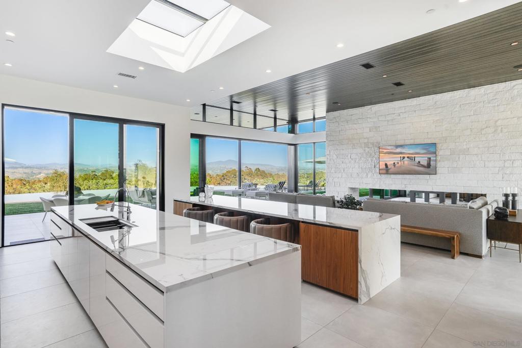 Rancho Santa Fe - Residential