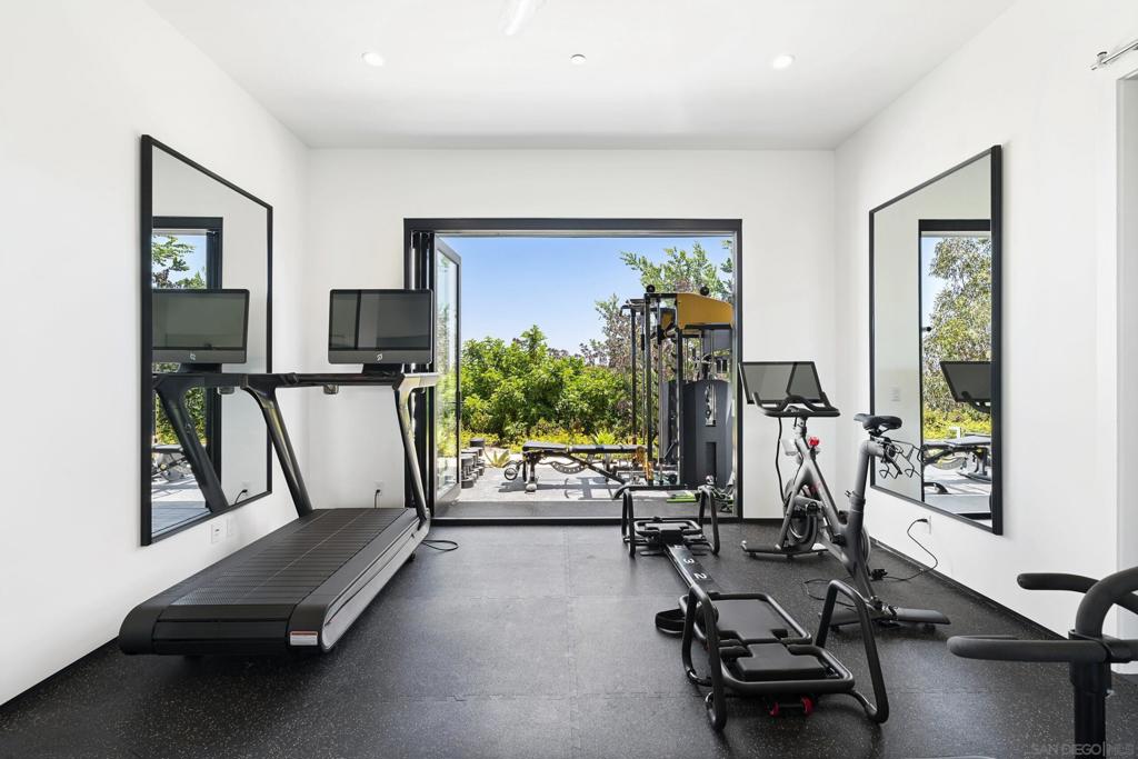 Rancho Santa Fe - Residential