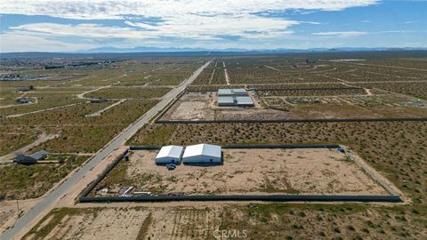 Photo of 22245 Mitchell Boulevard, California City, CA 93505 (MLS # SR26030837)