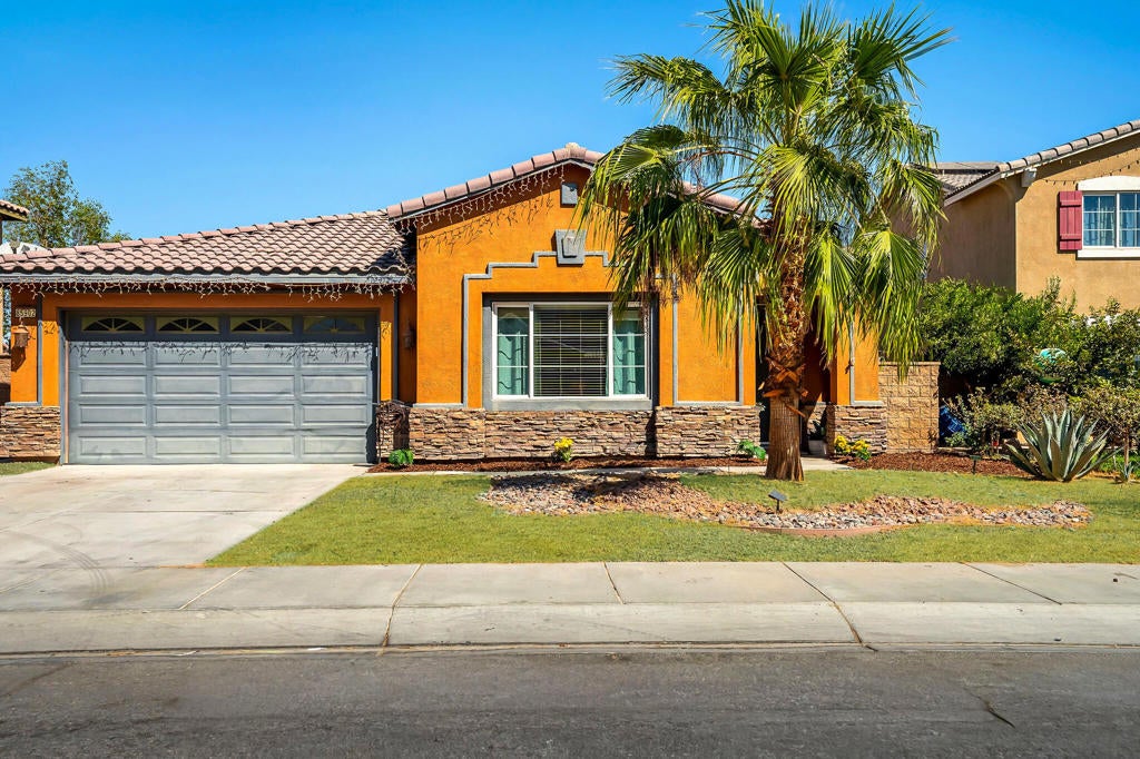85902 Avenida Raylynn