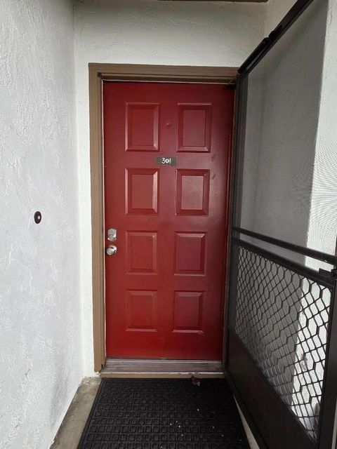 Photo of 2201 Monroe Street #301, Santa Clara, CA 95050 (MLS # ML82041213)