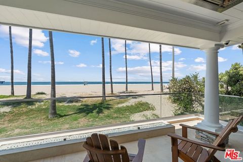Photo of 2705 Ocean Front Walk, Venice, CA 90291 (MLS # 25567153)