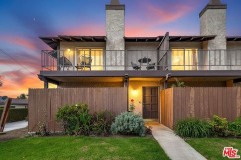 Photo of 105 S Mayflower Avenue #G, Monrovia, CA 91016 (MLS # 25614683)