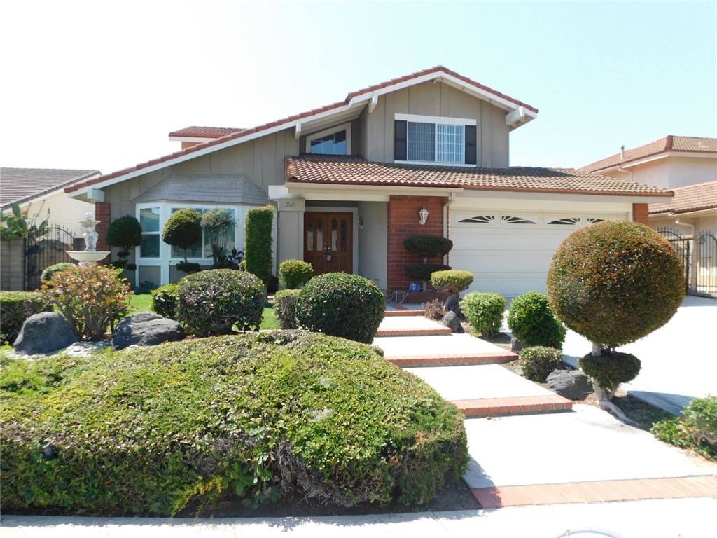 Spacious 4 bedroom, 2.5 bath, two story single family home in a very quiet Sunny Hills high school neighborhood in Fullerton. This spacious home has a family room with fireplace; large living room with wood flooring; formal dining area; high ceilings; kitchen equipped with electric stove, new dishwasher, and built-in-oven; new carpet; bonus large sun room; master bedroom with private bathroom and walk-in closet; central air-conditioning; laundry room with washer and dryer hookups; and 2 car garage with direct access plus driveway space.
NO PETS PLEASE