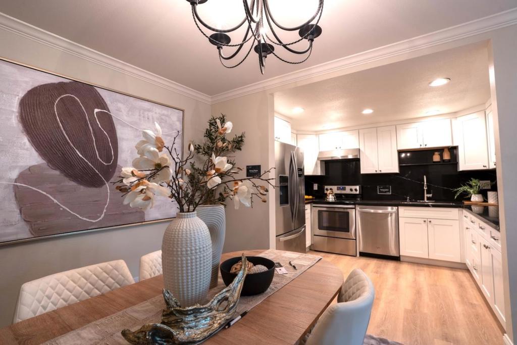 1031 Crestview Drive 206