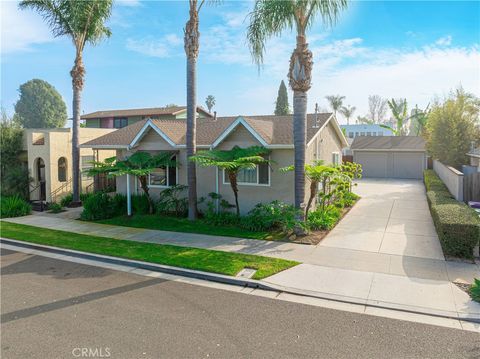 Photo of 4006 E Vermont Street, Long Beach, CA 90814 (MLS # PW25276328)