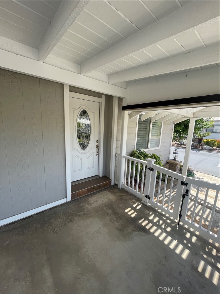 686 Wood Lake Drive 8