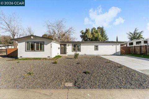Photo of 5169 Concord Blvd Blvd, Concord, CA 94521 (MLS # 41120884)