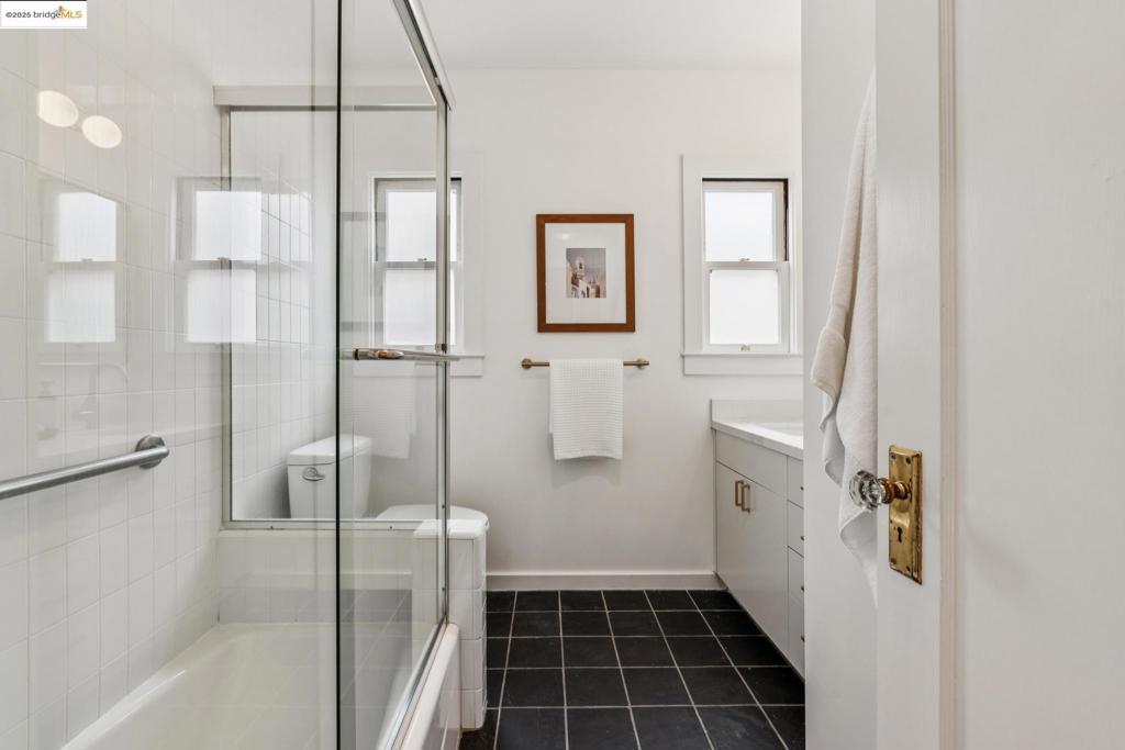 ROCKRIDGE - Residential