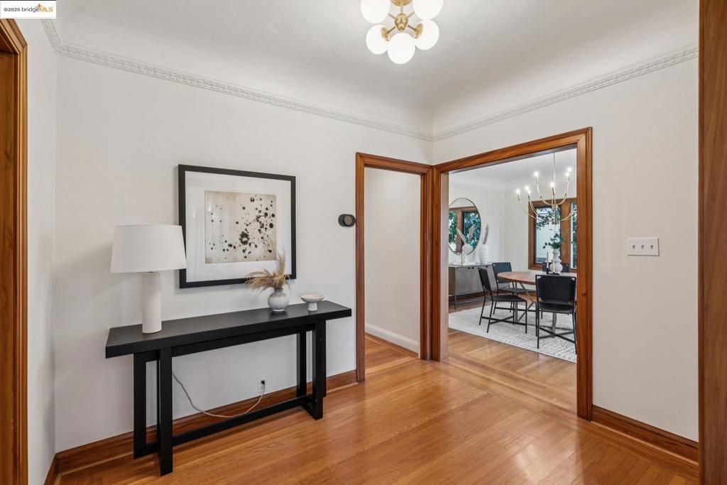 ROCKRIDGE - Residential