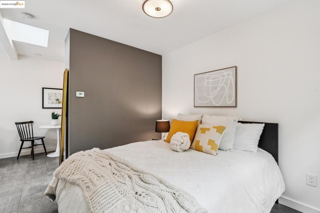 ROCKRIDGE - Residential