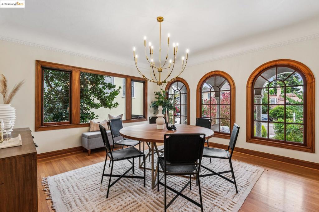 ROCKRIDGE - Residential