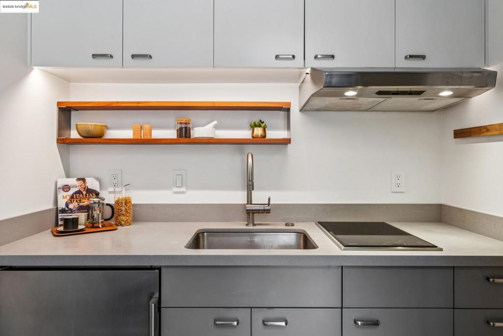 ROCKRIDGE - Residential