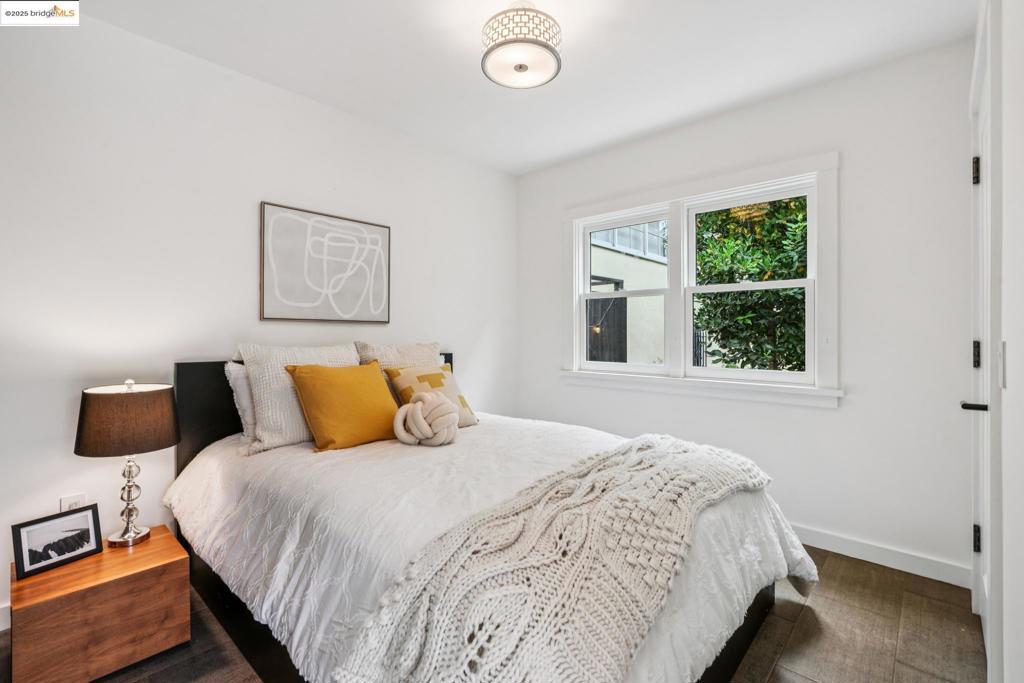 ROCKRIDGE - Residential