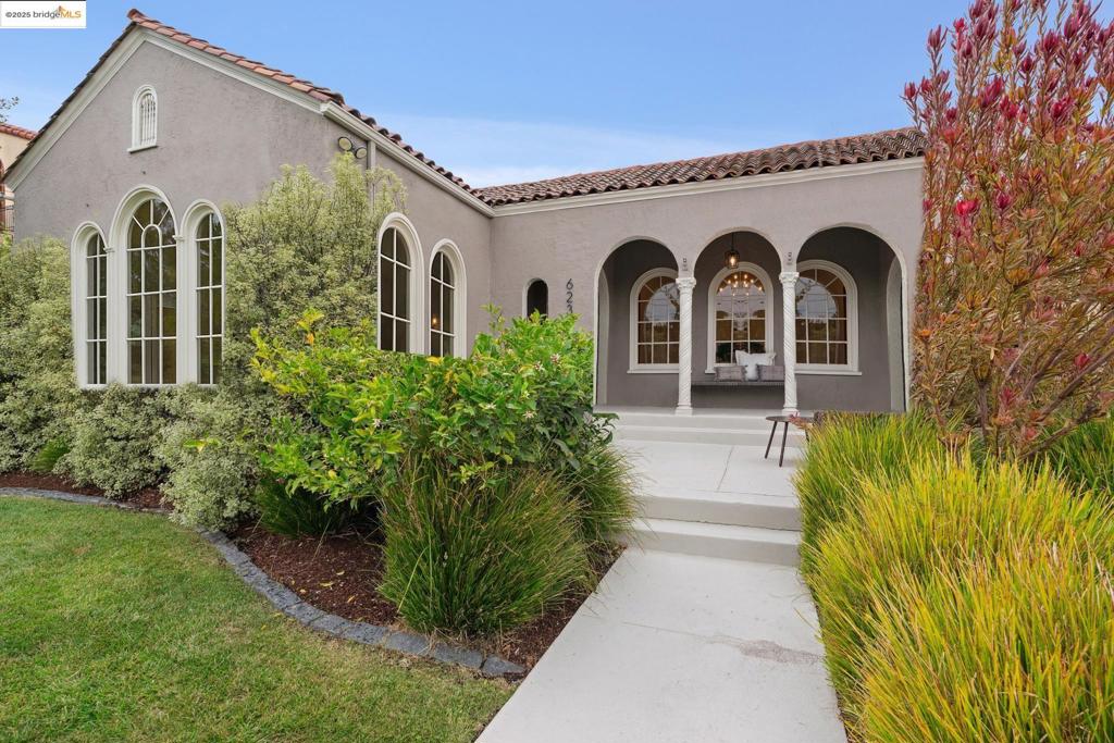 ROCKRIDGE - Residential