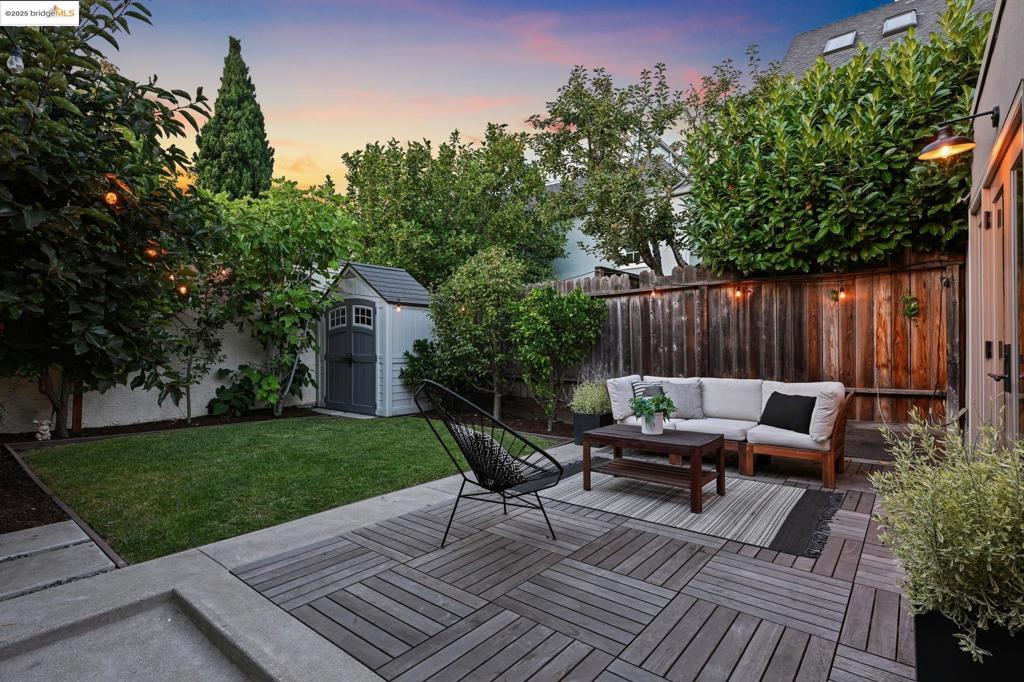 ROCKRIDGE - Residential