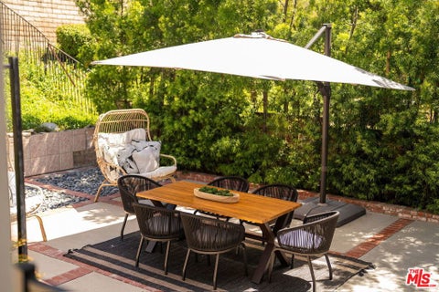 Tiny photo for 7262 Elmsbury Lane, West Hills, CA 91307 (MLS # 26864619)