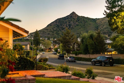 Tiny photo for 7262 Elmsbury Lane, West Hills, CA 91307 (MLS # 26864619)