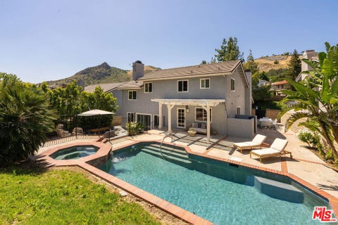 Tiny photo for 7262 Elmsbury Lane, West Hills, CA 91307 (MLS # 26864619)