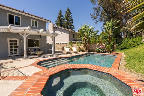 Tiny photo for 7262 Elmsbury Lane, West Hills, CA 91307 (MLS # 26864619)