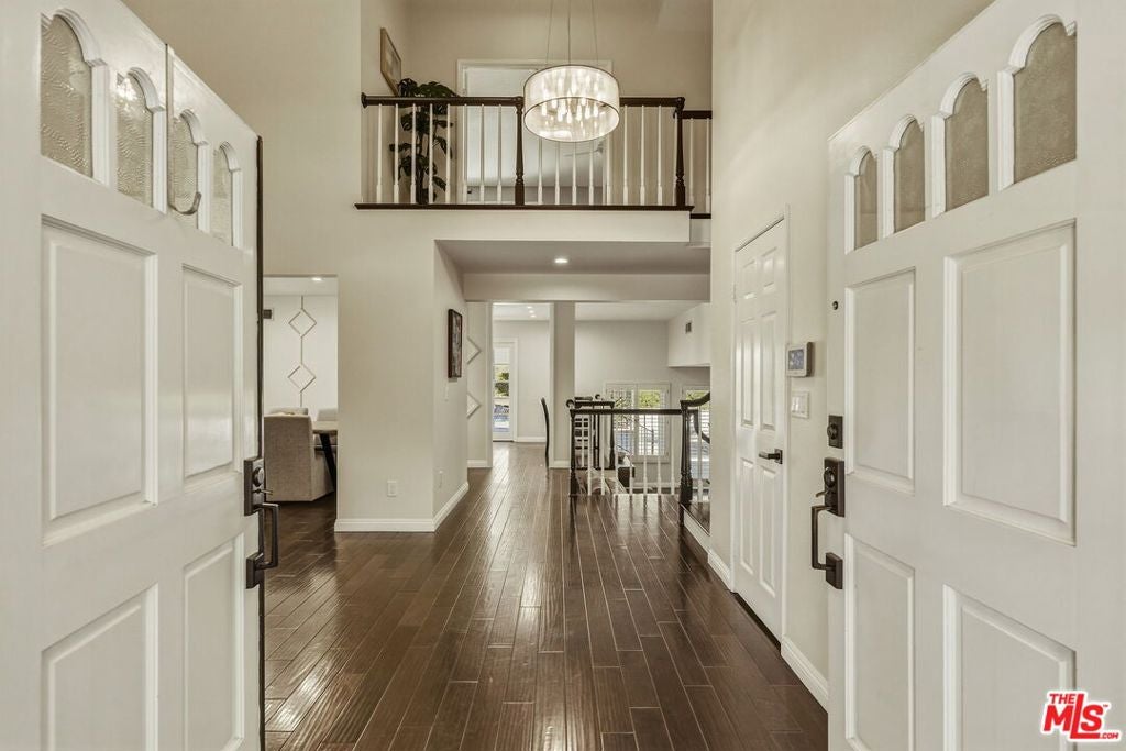 7262 Elmsbury Lane, West Hills CA 91307