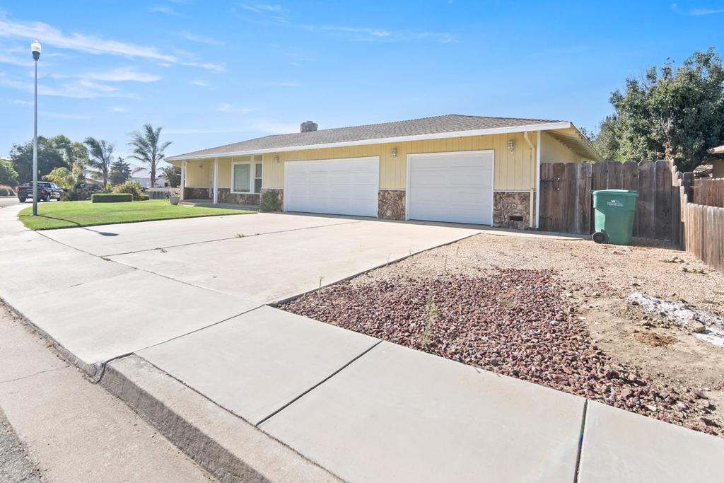 225 Rio Vista Drive