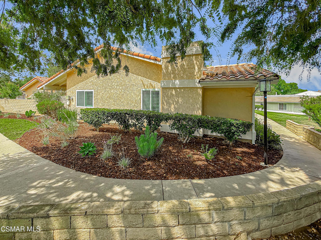 Over the top upgraded and remodeled Northshore home with ALL the bells and whistles! Owner is a tech wizard and has done an amazing job with this home. Beautiful wood floors, fireplace in cozy living room. Kitchen with white cabinets, stainless steel appliances and lovely quartz counters. Spacious bedrooms, baths with tiled tubs and custom sink. Newer windows and sliders, finished two car garage. Private patio in a community with walking paths, extensive greenery, community pool, spa, club house and beach.