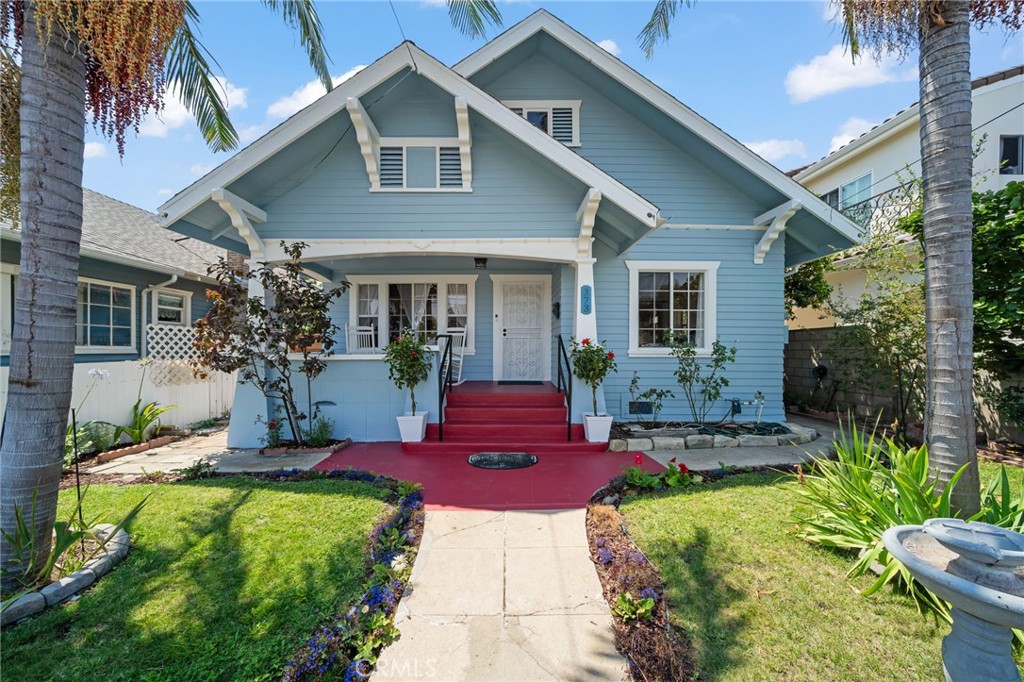 373 W Santa Cruz Street