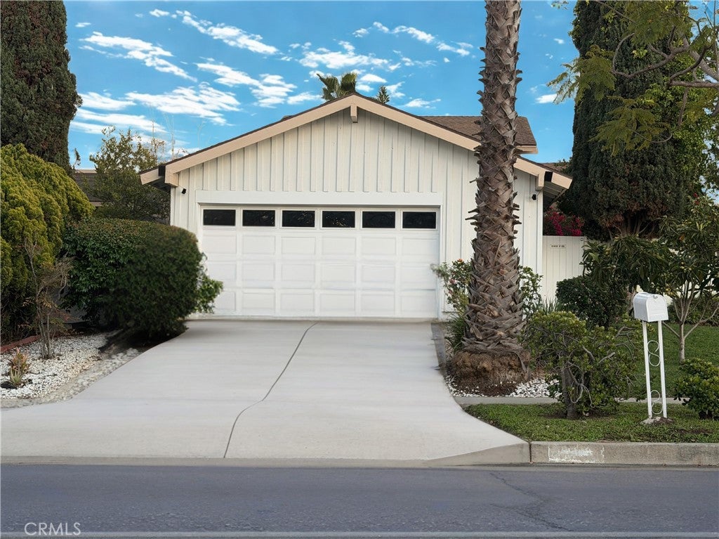 4 Bascom St