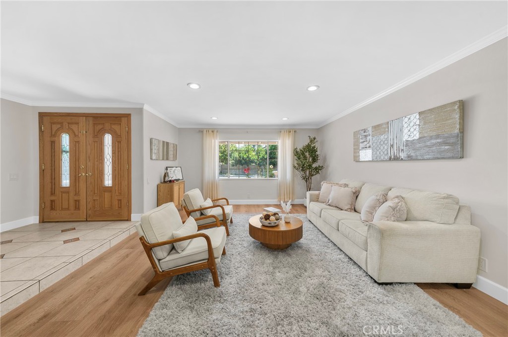 3323 Rainbow Creek Circle