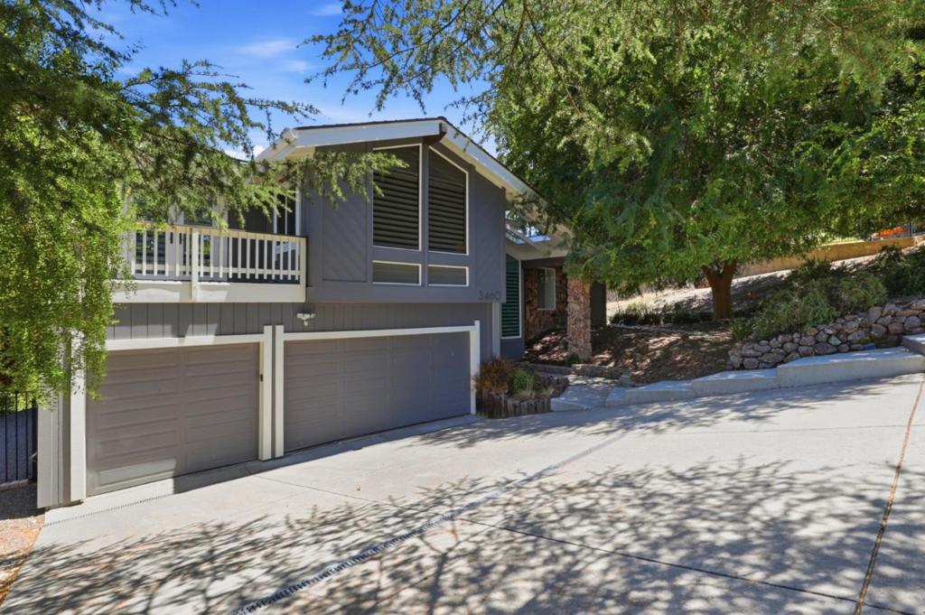 3460 Oak Hill Court