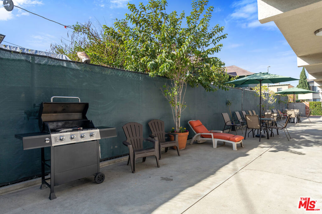 1150 W 29th Street