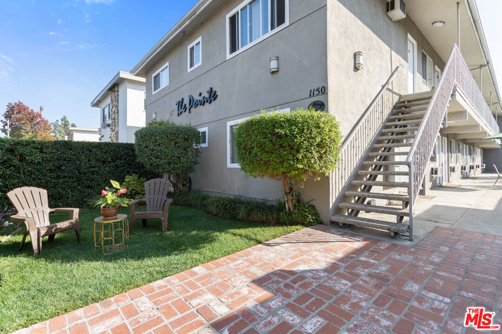 1150 W 29th Street
