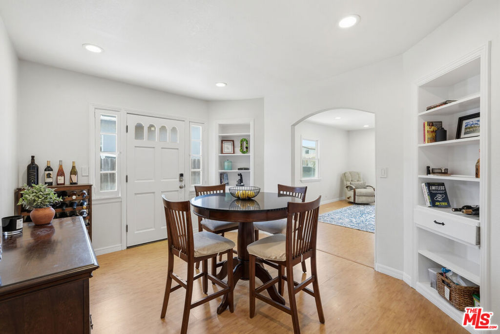 4558 W 141st Street