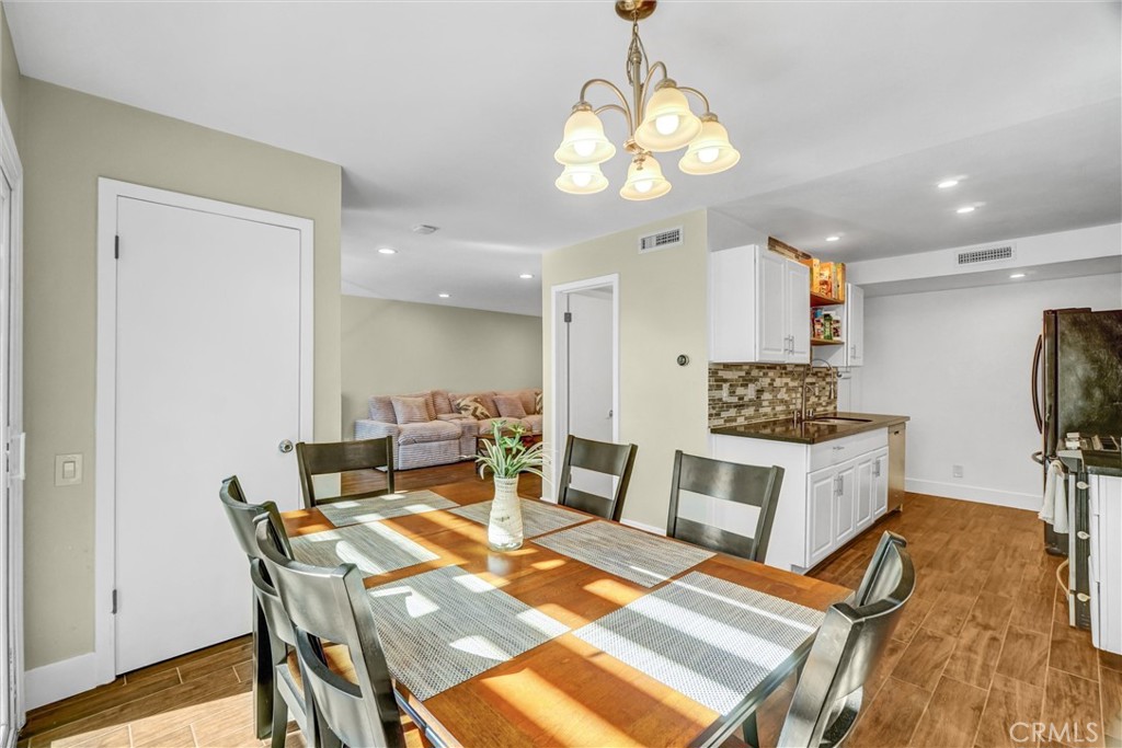 Aliso Villas (AV) - Residential