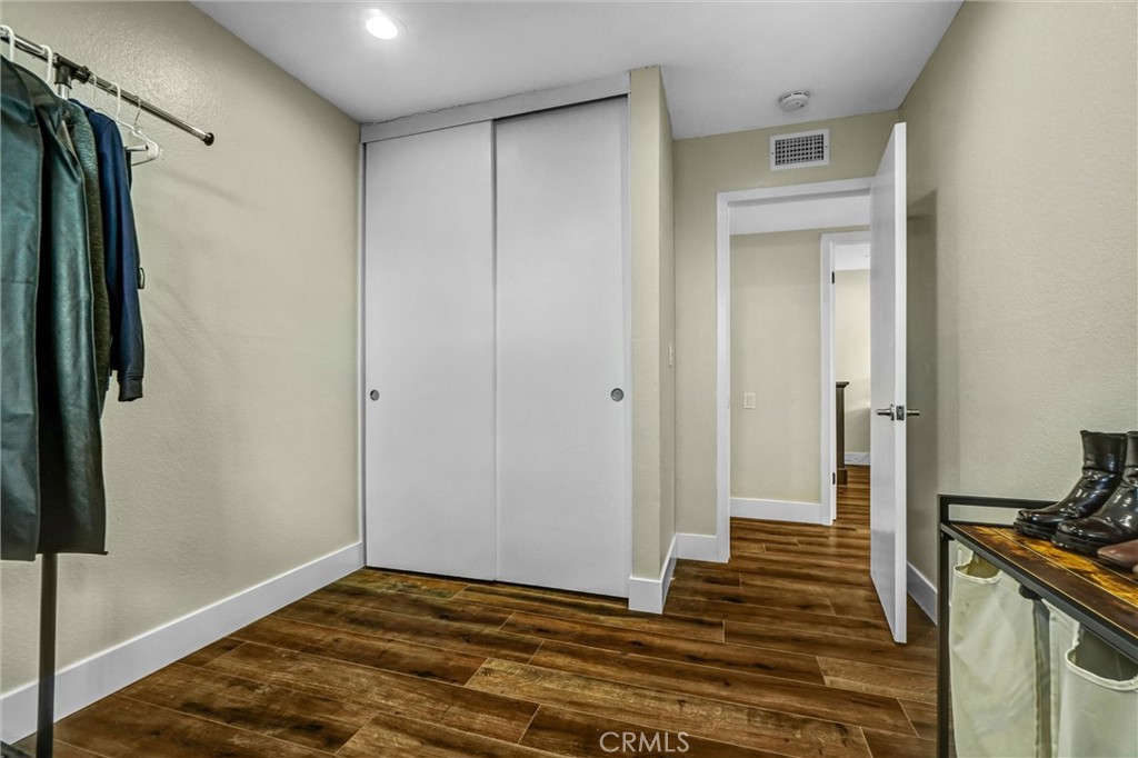 Aliso Villas (AV) - Residential