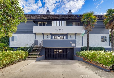 Photo of 12310 Burbank BLVD #13, Los Angeles, CA 91607 (MLS # PW26197752)