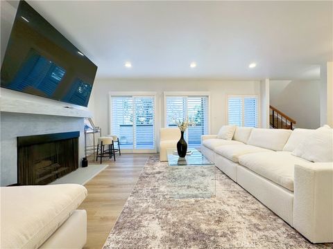 5255 Coldwater Canyon D Sherman Oaks CA 91401