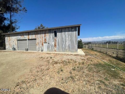 Photo of 913 Shell Road, Santa Paula, CA 93060 (MLS # V1-31836) Photo of 913 Shell Road, Santa Paula, CA 93060 (MLS # V1-31836)