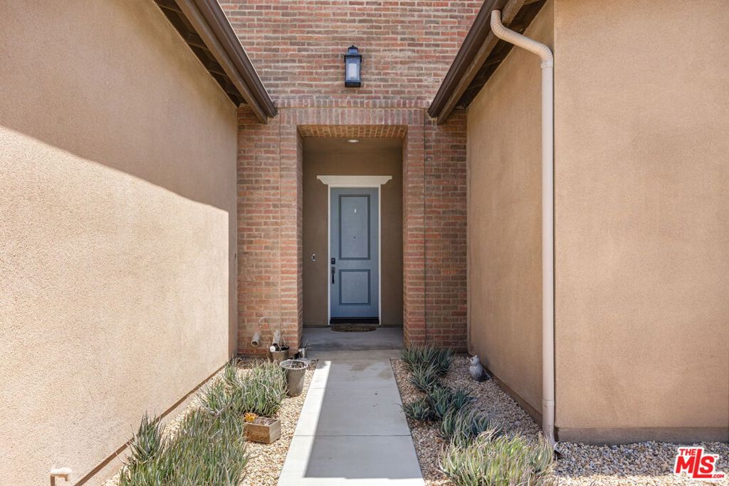 13447 Gold Medal Court