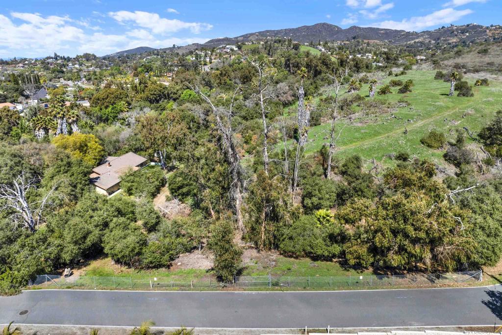 2525 Bella Vita Ln