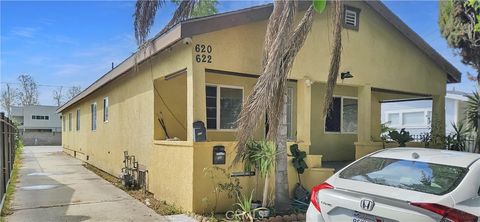 Photo of 622 W 91st St, Los Angeles, CA 90044 (MLS # MB26071686)