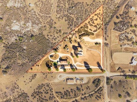 39260 Grassy Road Temecula CA 92592