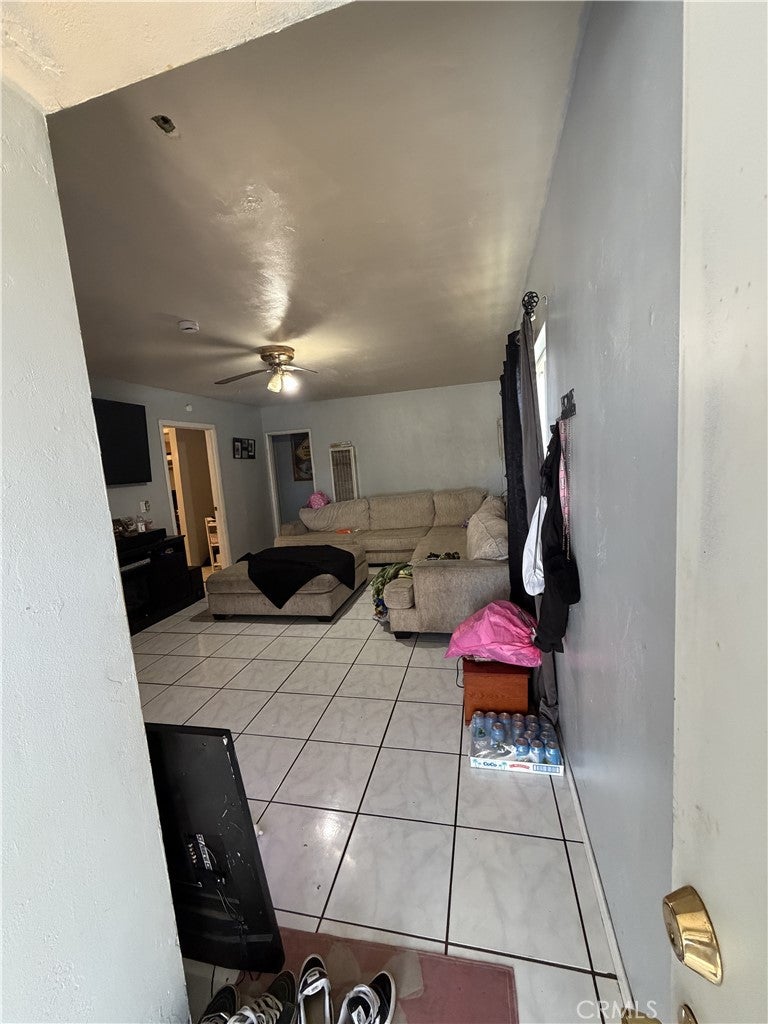 1455 Vine