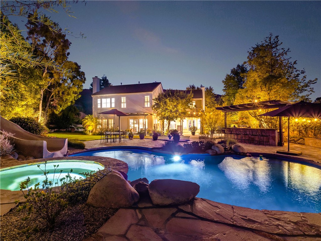 5635 Evening Sky Drive