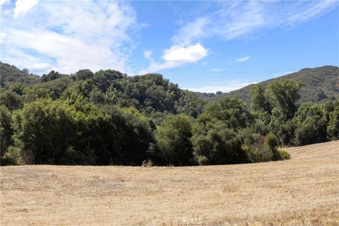 Tiny photo for 18 Lot Morro Road, Atascadero, CA 93422 (MLS # NS26151356)