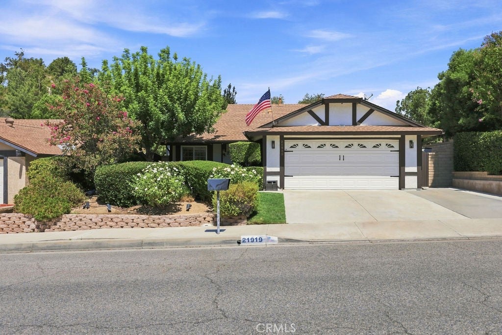 21919 Grovepark