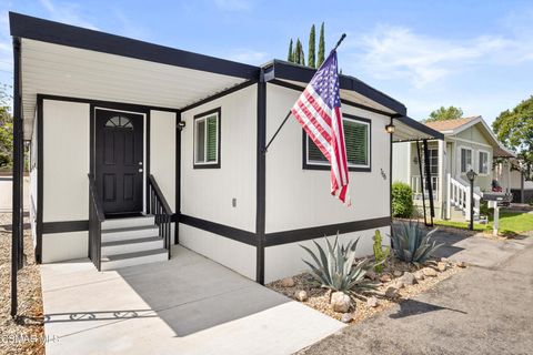 Photo of 1550 Rory Lane #166, Simi Valley, CA 93063 (MLS # 226001570)