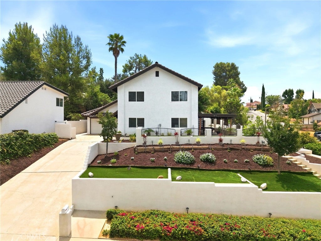 20400 Lake Canyon Drive