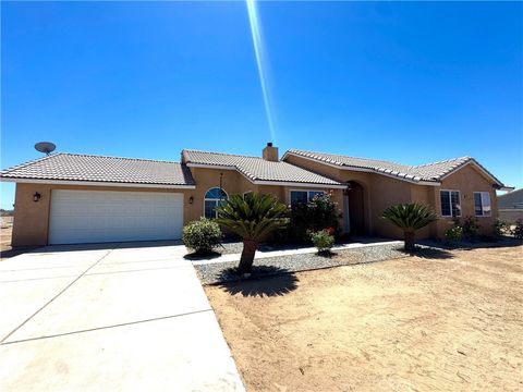Photo of 8867 Gorgonio Road, Victorville, CA 92392 (MLS # CV26105942)